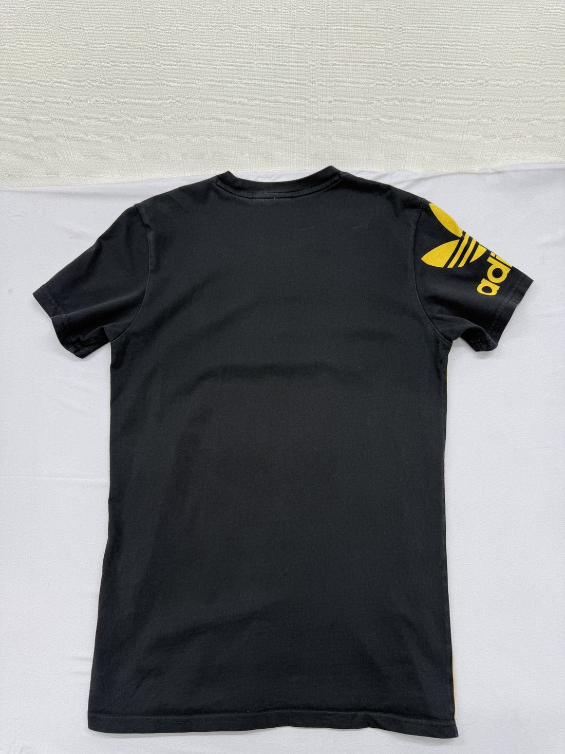 Adidas Leopard Print Black T-Shirt Sz S Short Sleeve Crewneck Unisex