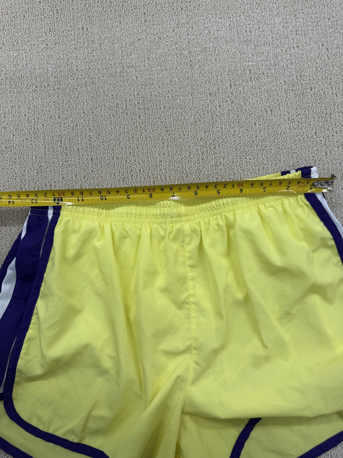 Nike Unisex Yellow Polyester Shorts Size S MPN SU1210022BID