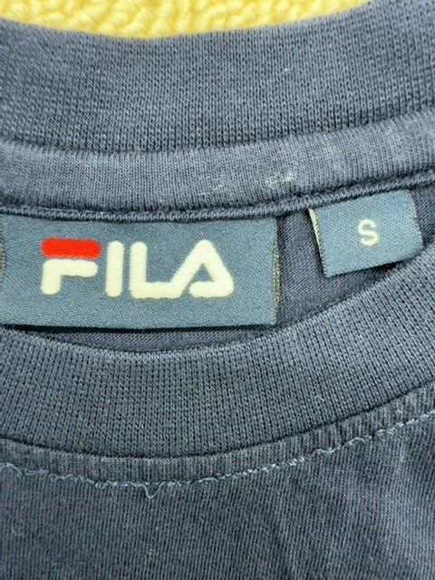 Fila Men's Navy Logo T-Shirt Size S Cotton Crewneck Short Sleeve