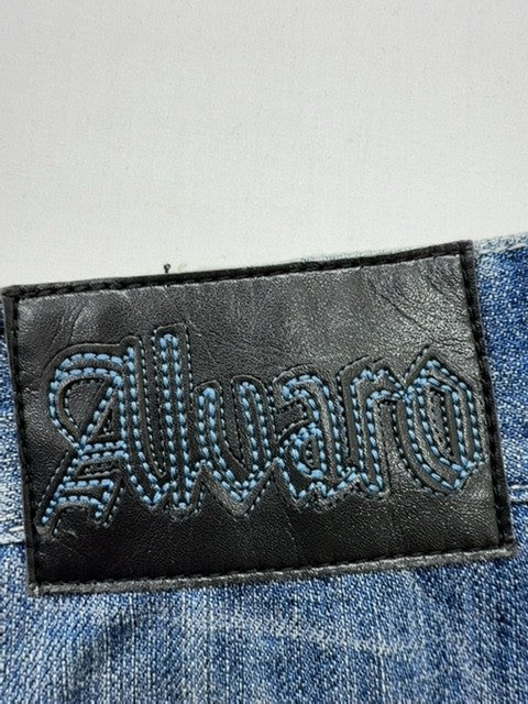 ALVARO 1989 Men's Blue Denim Cargo Shorts Size 40 Distressed Zipper Pocket