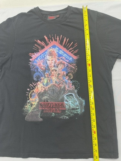 Netflix Stranger Things Black Graphic T-Shirt Men L Cotton Short Sleeve