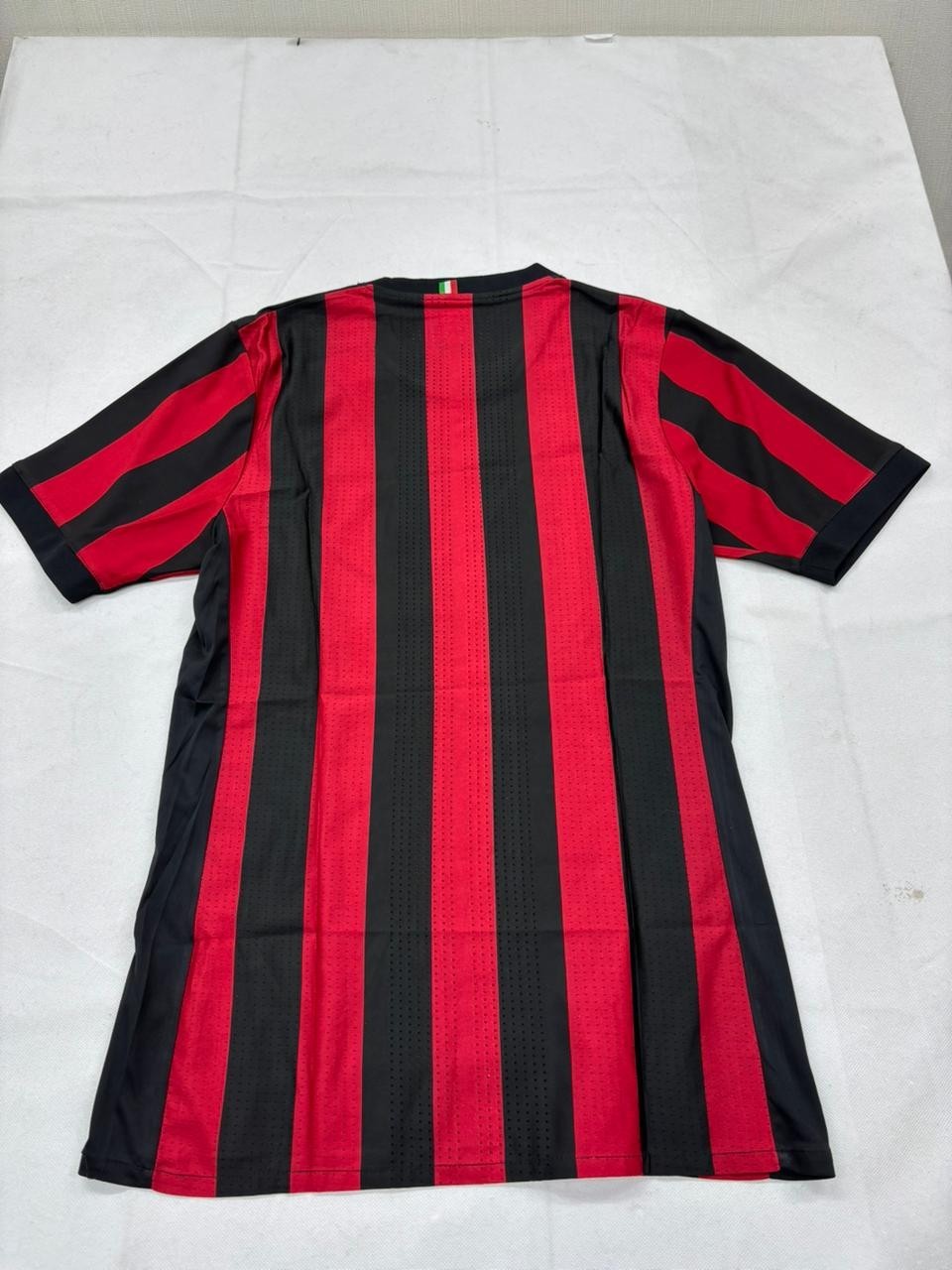Adidas AC Milan Home Jersey Red Black Striped Fly Emirates Size M Thailand