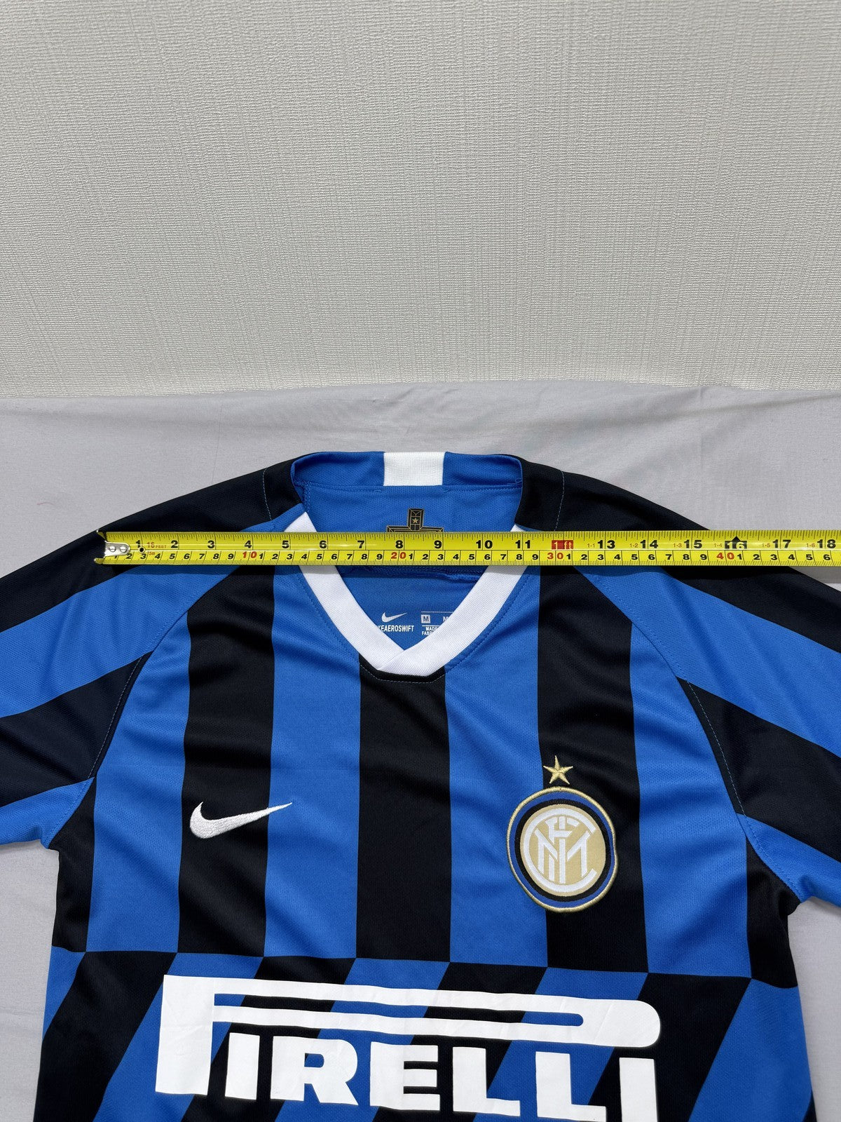 Nike Inter Milan Soccer Jersey M Vintage Pirelli Sponsor Blue Black