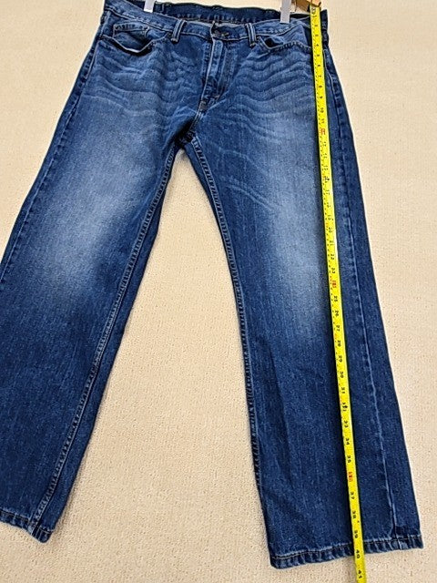 Levi's 559 Men's Medium Blue Relaxed Straight Jeans 38x30 Vintage