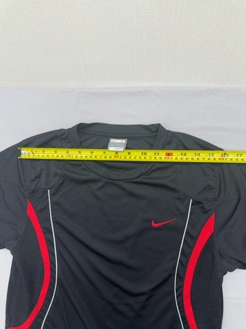 Nike Men's L Black/Red Swoosh Mesh Short Sleeve T-Shirt