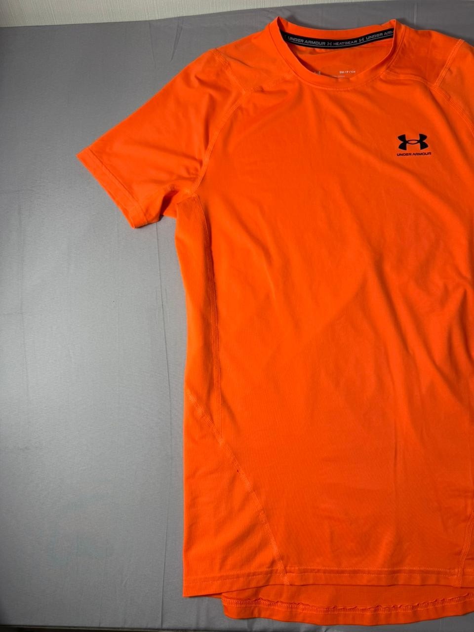 Under Armour Men's Orange HeatGear Fitted T-Shirt Short Sleeve Size S
