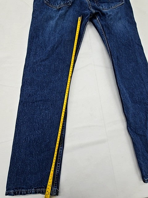 Levi's 501 Straight Fit 31x32 Medium Blue Jeans