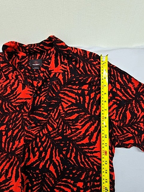 Pull&Bear Men's Red Palm Camp Collar Short Sleeve Shirt Size L