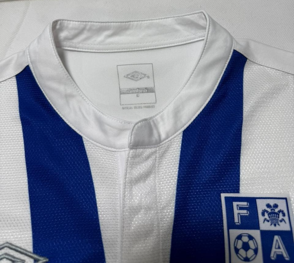 Umbro Penang FA Football Soccer Jersey White Blue Men's Size M
