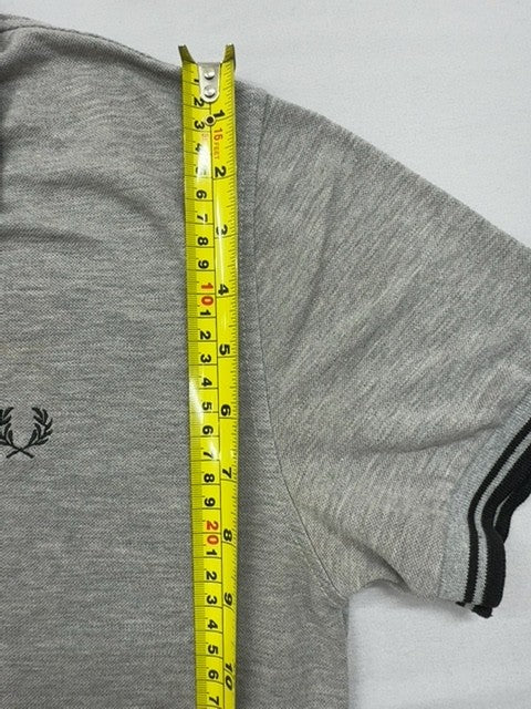 Fred Perry Grey Cotton Polo Shirt Men's M Short Sleeve Laurel Wreath