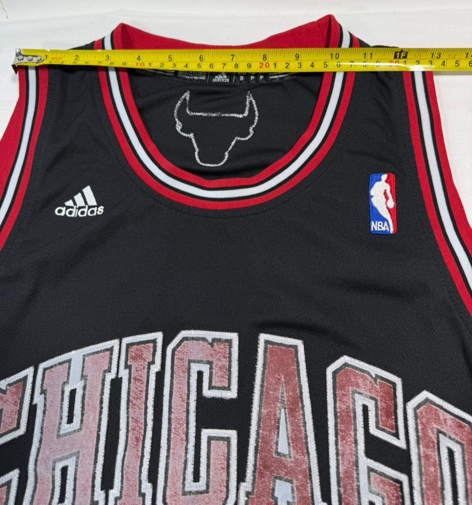 Adidas Derrick Rose Chicago Bulls #1 Alternate Black Jersey - Size S