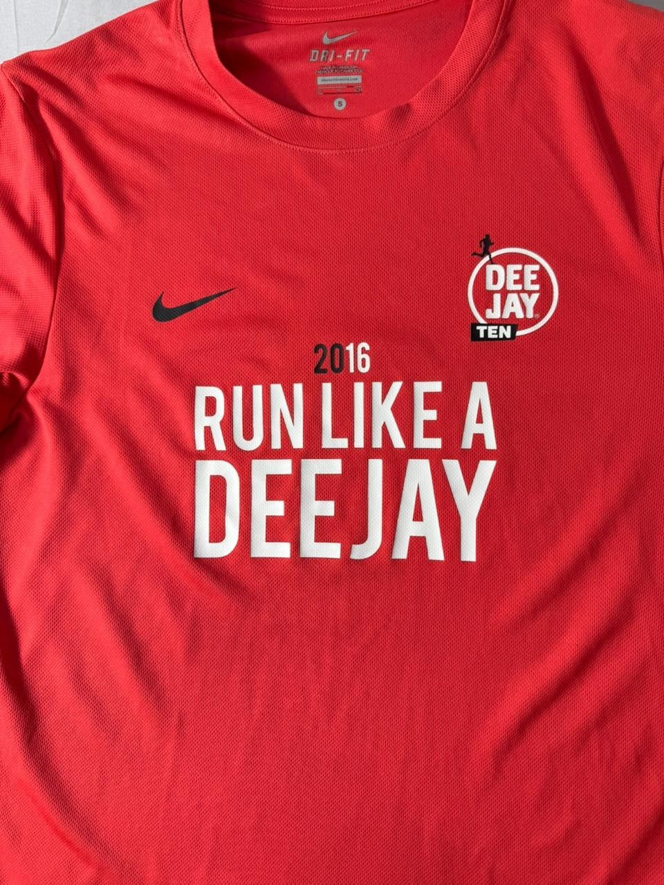 Nike Dri-FIT Run Like A Deejay 2016 Red Athletic T-Shirt Men's Size S