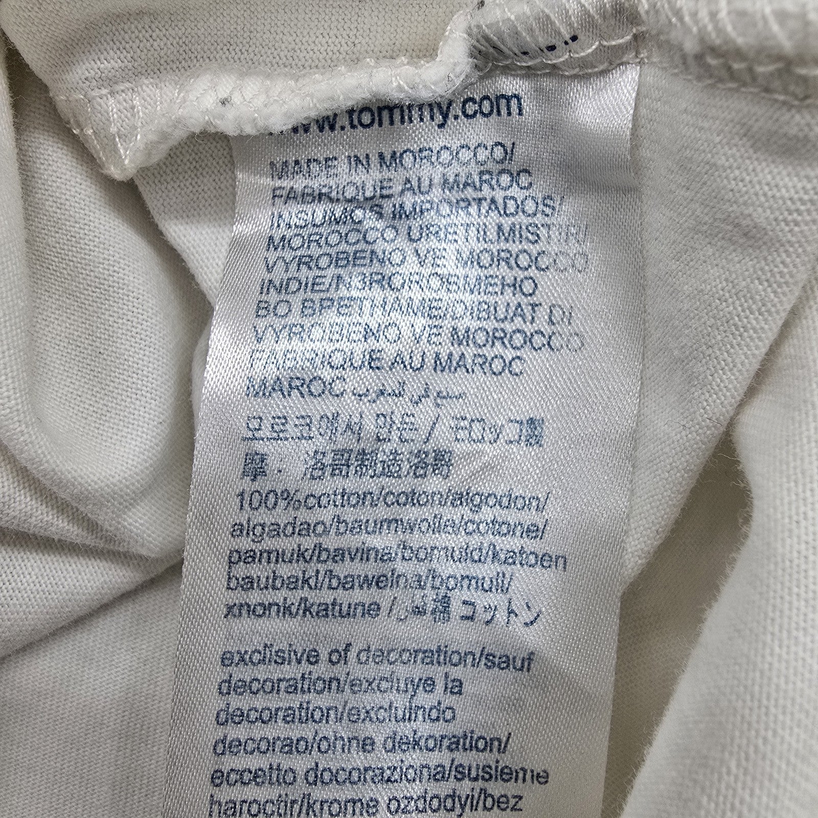 Tommy Hilfiger Men White T-Shirt size XL product image 4