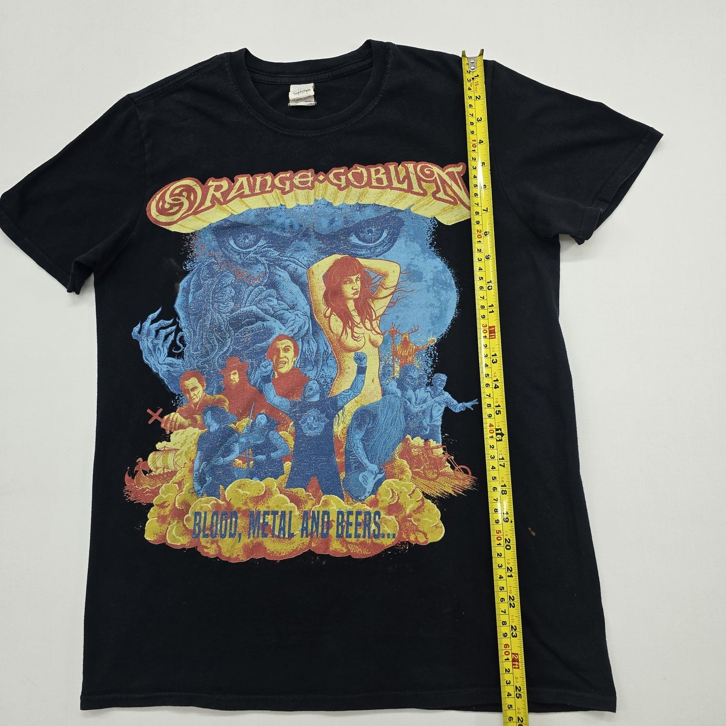 Gildan Men Black Graphic Heavy Metal T-Shirt Crew Neck Size M EUC