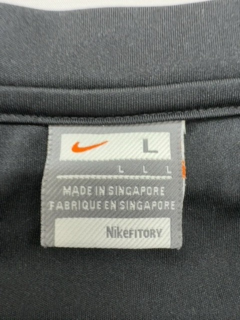 Nike Men's L Black/Red Swoosh Mesh Short Sleeve T-Shirt