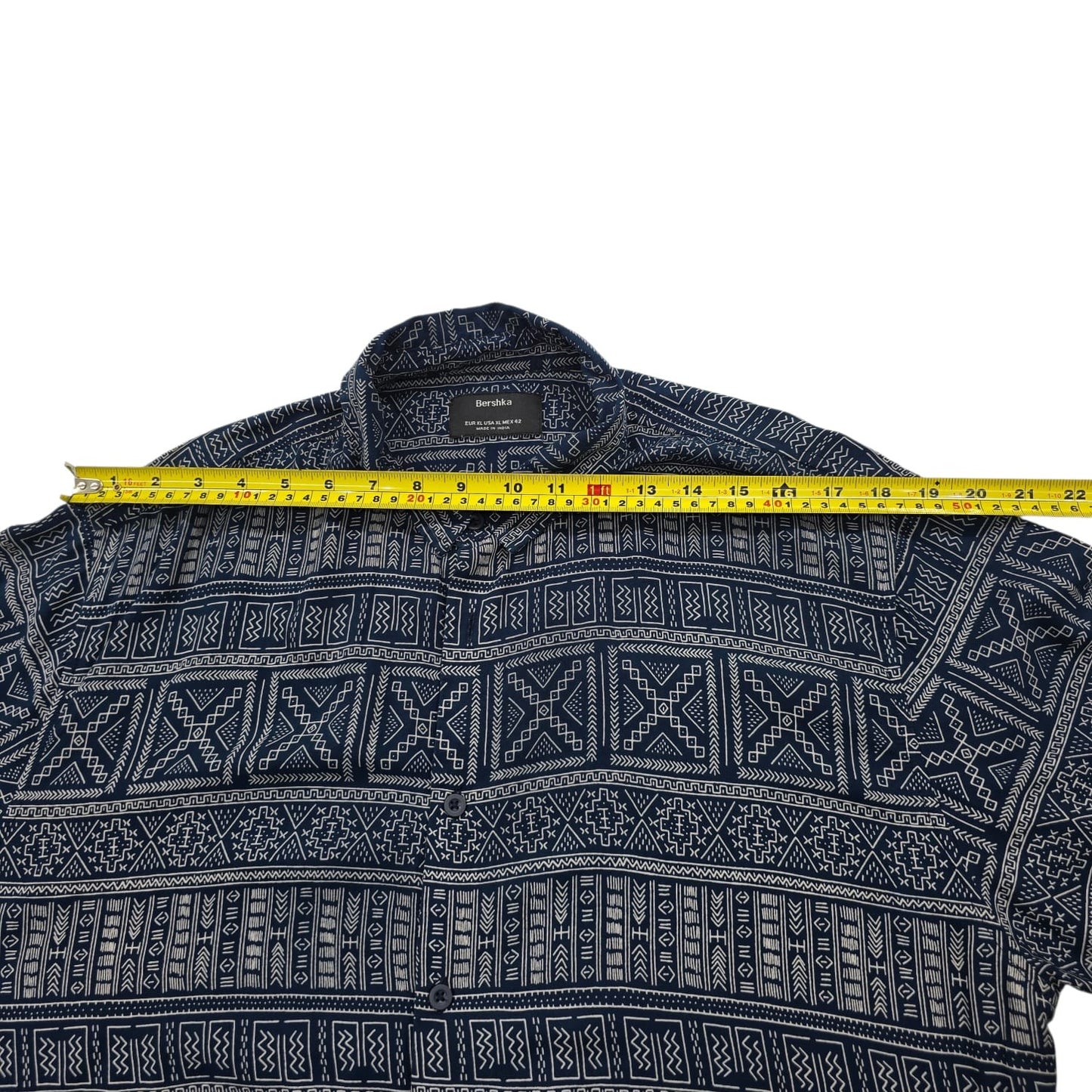 Bershka Men's Navy Geometric Embroidered Short Sleeve Shirt XL