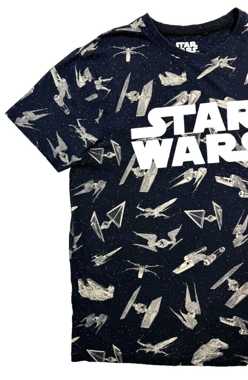 Star Wars Print T-Shirt Featuring A Graphic Tee - Size L