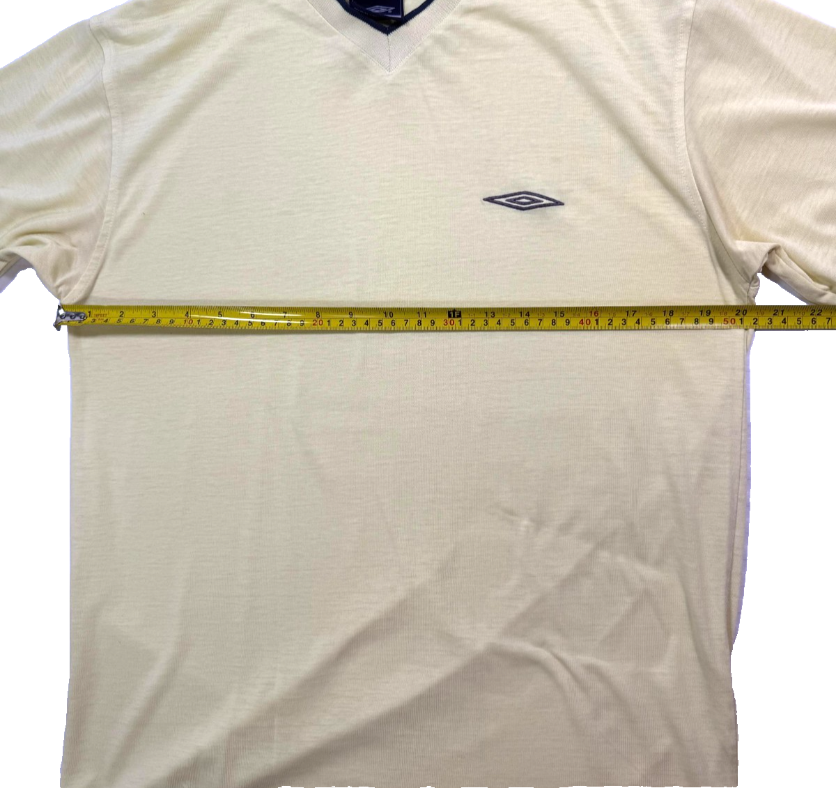 Umbro Cotton T-Shirt In A Light Yellow - Size M