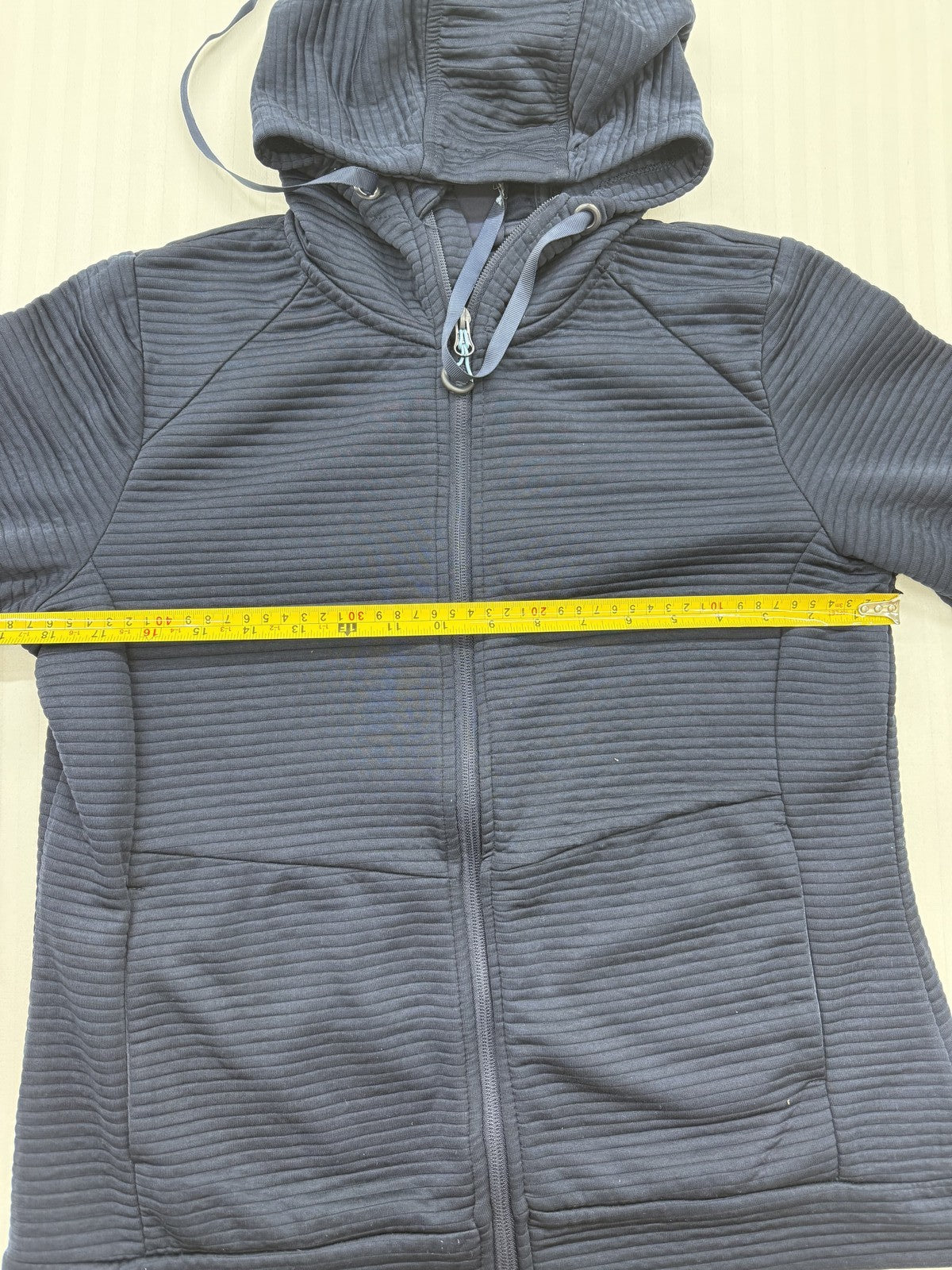 Calvin Klein Unisex Kids Navy Zip Hoodie Size 14 Quilted Regular Condition