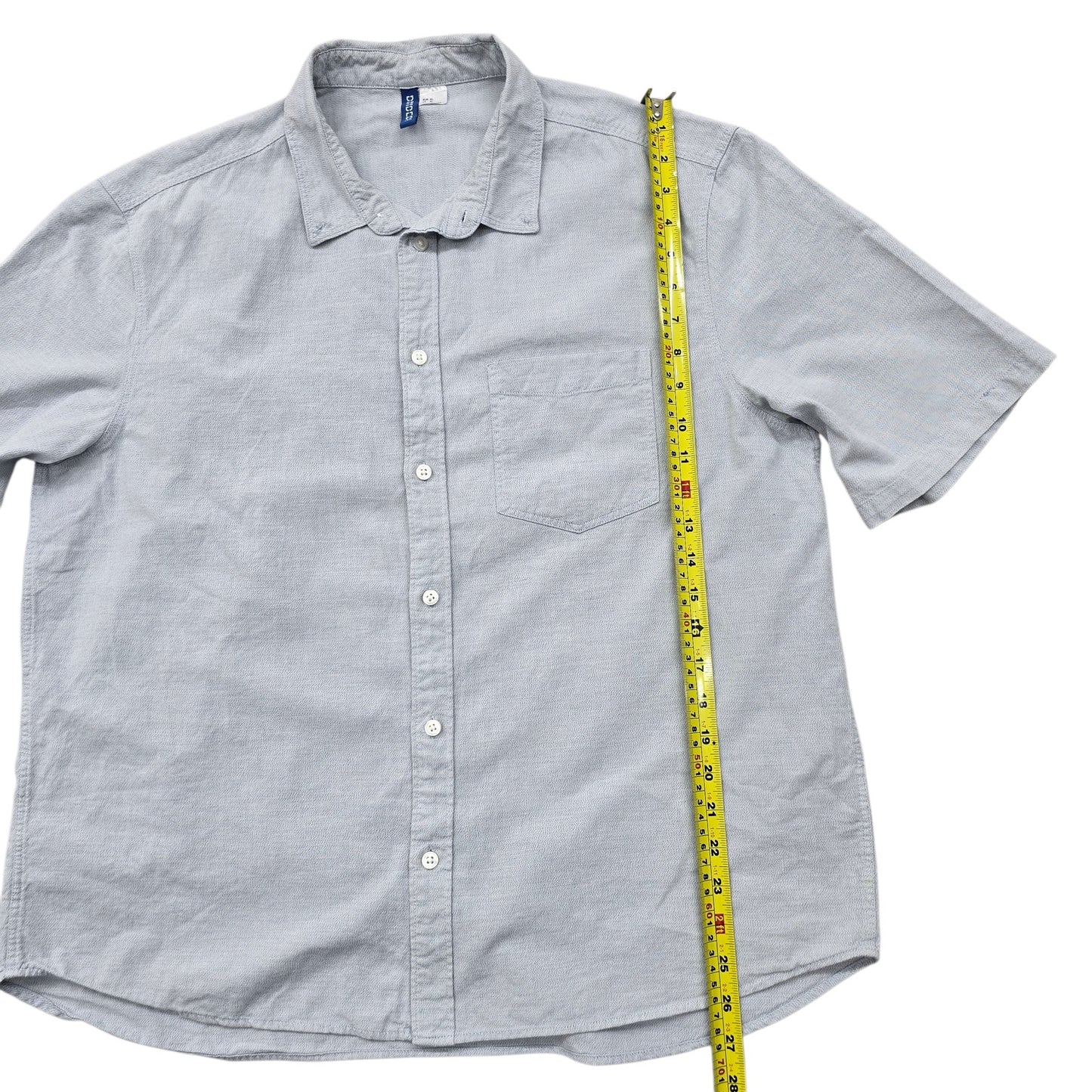 H&M Men's Light Blue XL Chambray Button-Up Short Sleeve Shirt