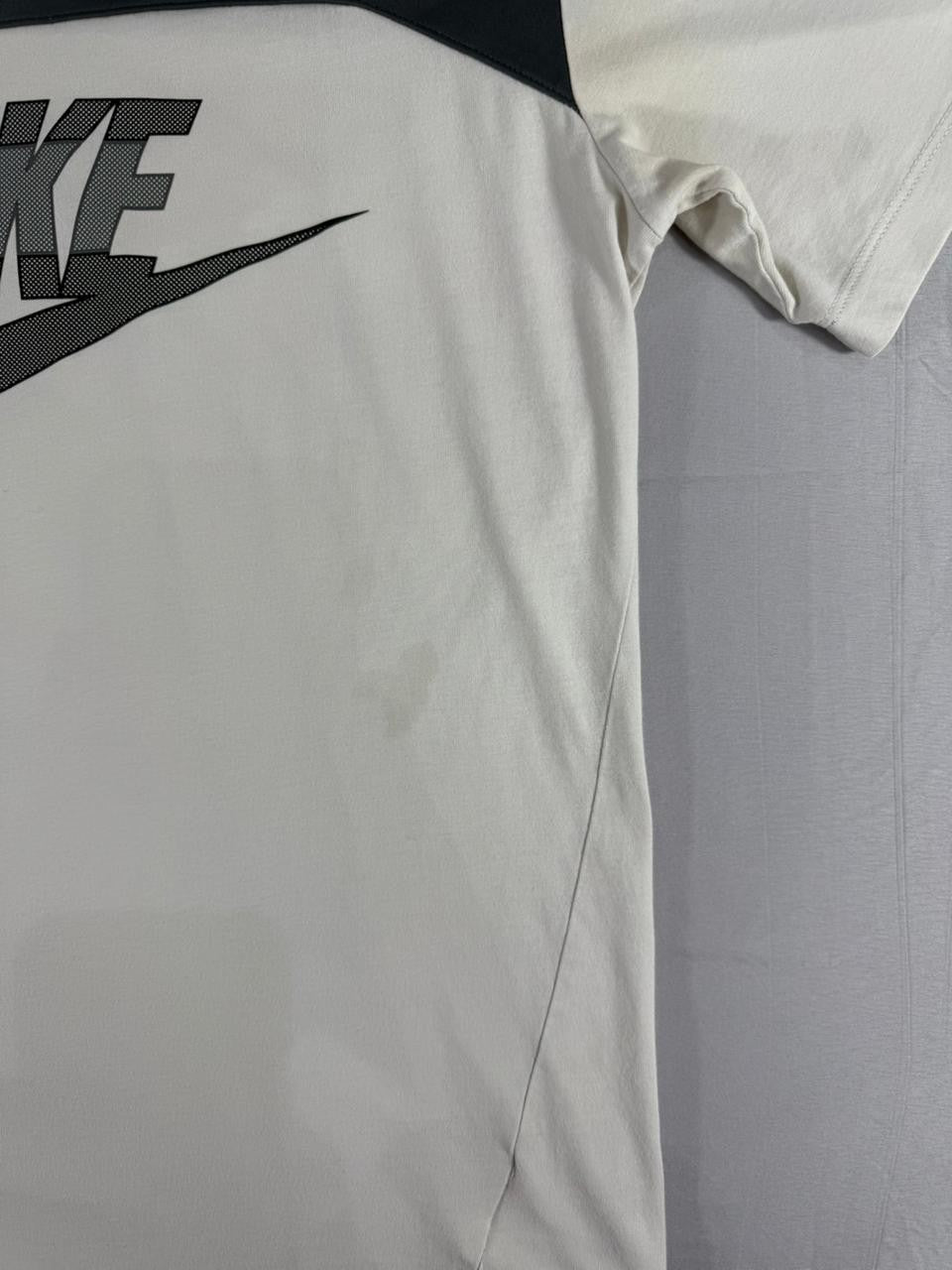 Nike Men's Small S Short Sleeve Athletic T-Shirt White Grey Logo Tee