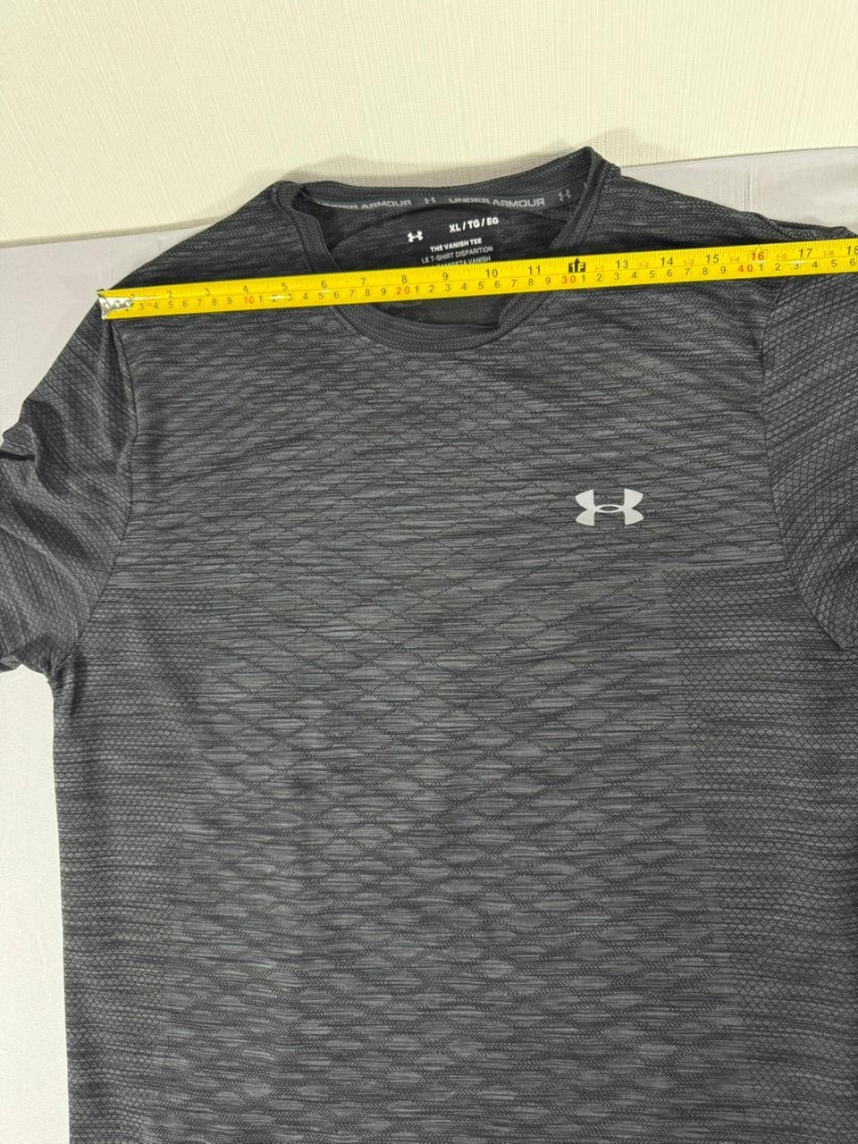 Under Armour Vanish Tee Men's XL Gray Short Sleeve Athletic Performance Shirt