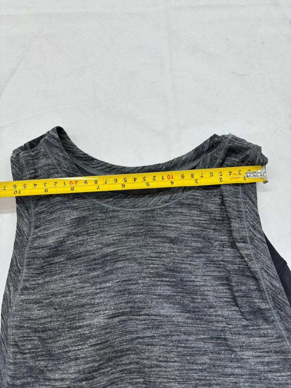 Lululemon Work The Circuit 2 In 1 Tank Top Mesh Racerback Cross Strap Bra Size 4
