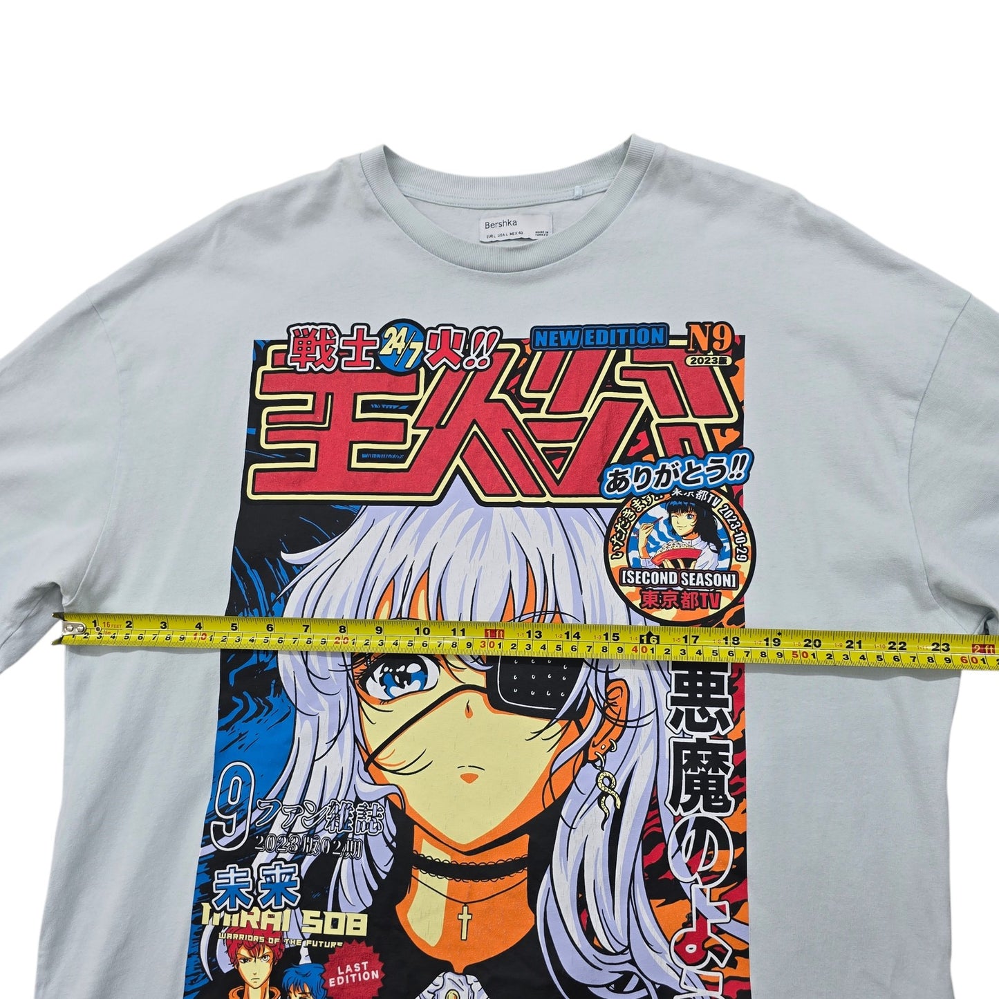 Bershka Men's Light Blue Anime Graphic T-Shirt Size L