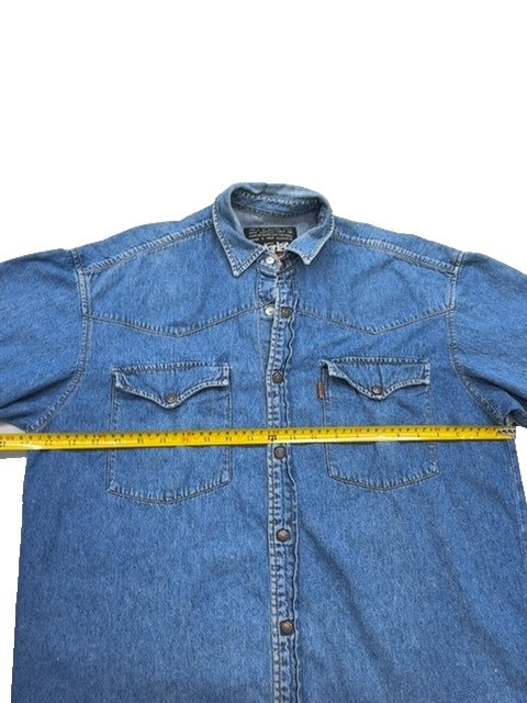 Levi's Men's Medium Wash Denim Western Shirt Size M Vintage