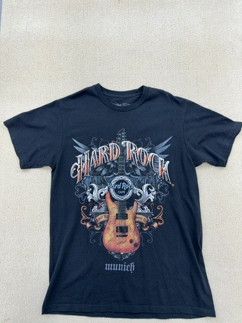 Hard Rock Cafe Men's Navy T-Shirt – Size M, Crew Neck, Cotton