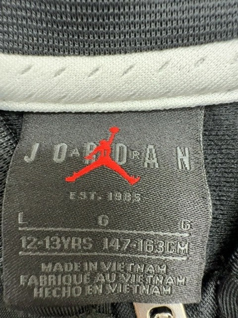 Jordan Boys Black Jacket size L product image 4