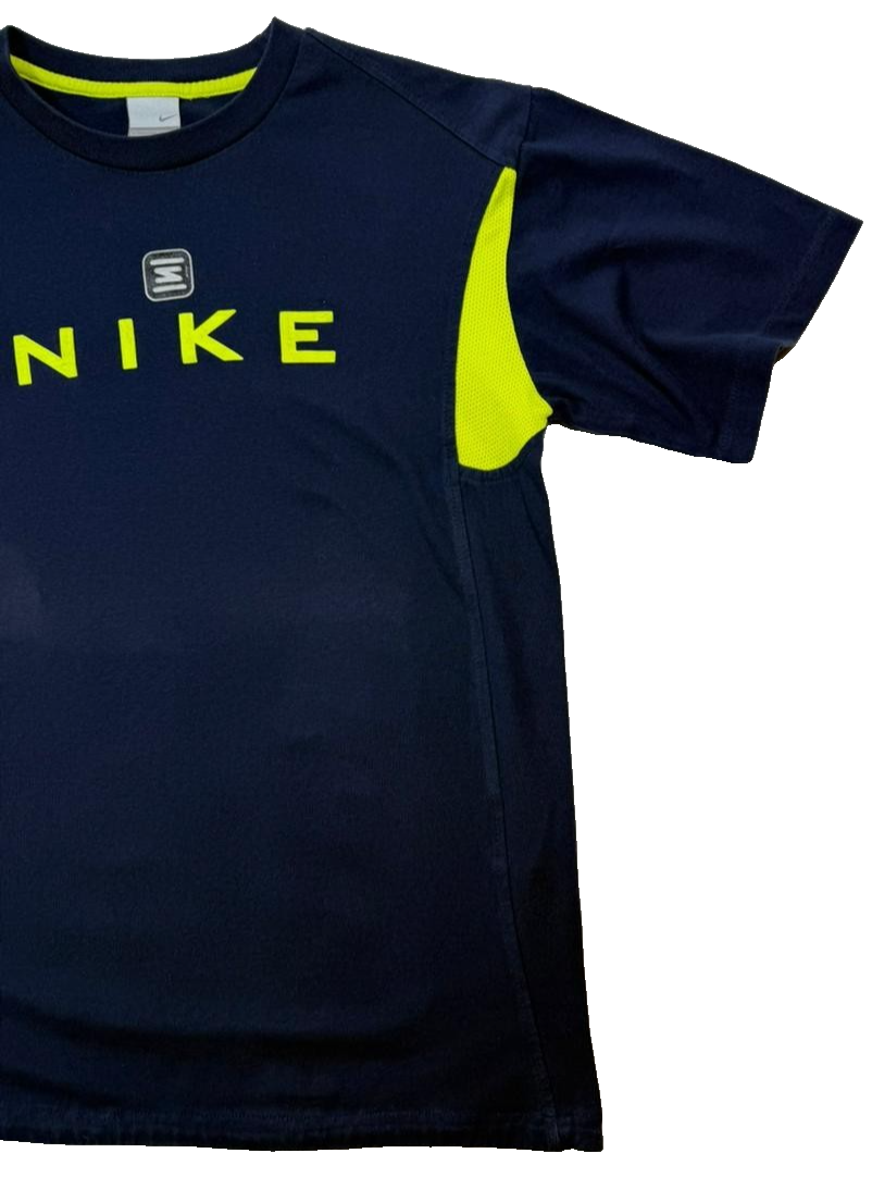 Nike Men's T-Shirt, Likely Featuring Dri-FIT - Size XL
