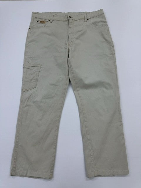 Wrangler Men Green Jeans size 40X34 product image 1