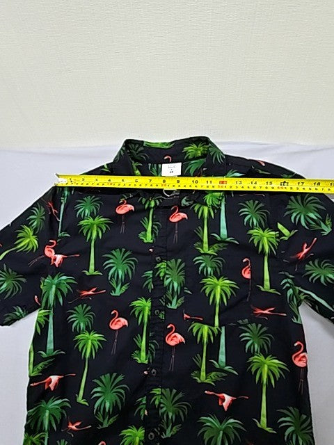 H&M Men's Black Flamingo Tropical Short Sleeve Shirt Size M Regular Fit
