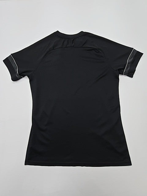 Nike Boys Black T-Shirt size 6-8 product image 2
