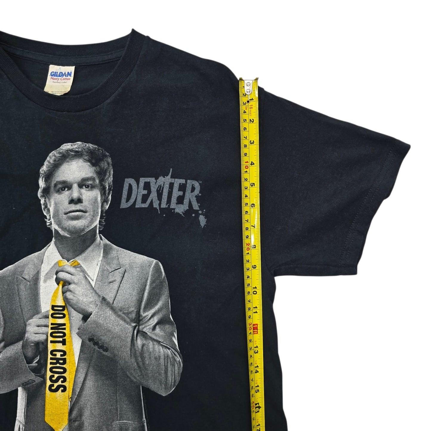 Gildan Unisex Dexter Morgan Black Graphic T-Shirt Size M