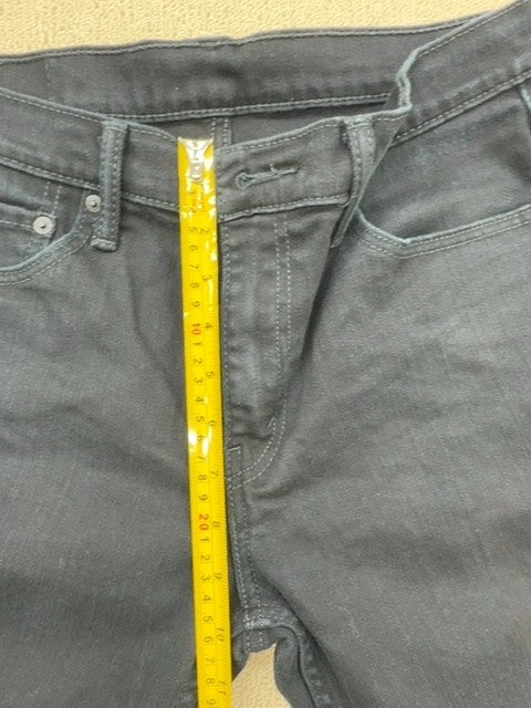 Levi's Men's Dark Blue 501 Original Fit Jeans 33x34