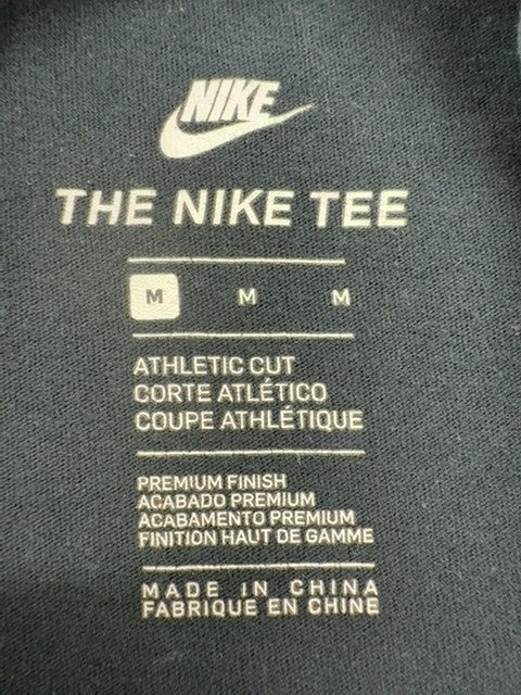 Nike Boys Black T-Shirt size M product image 4