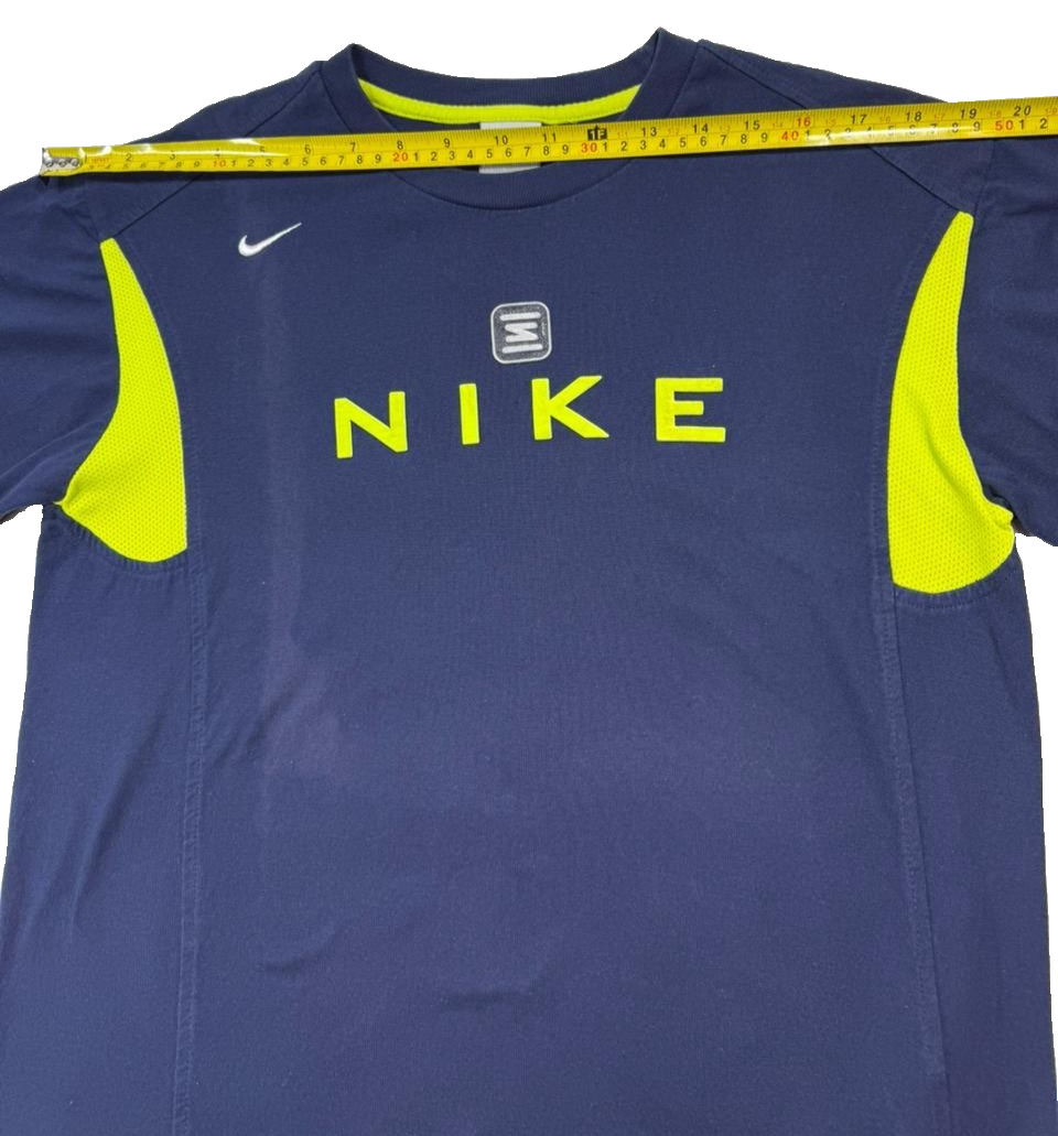 Nike Men's T-Shirt, Likely Featuring Dri-FIT - Size XL