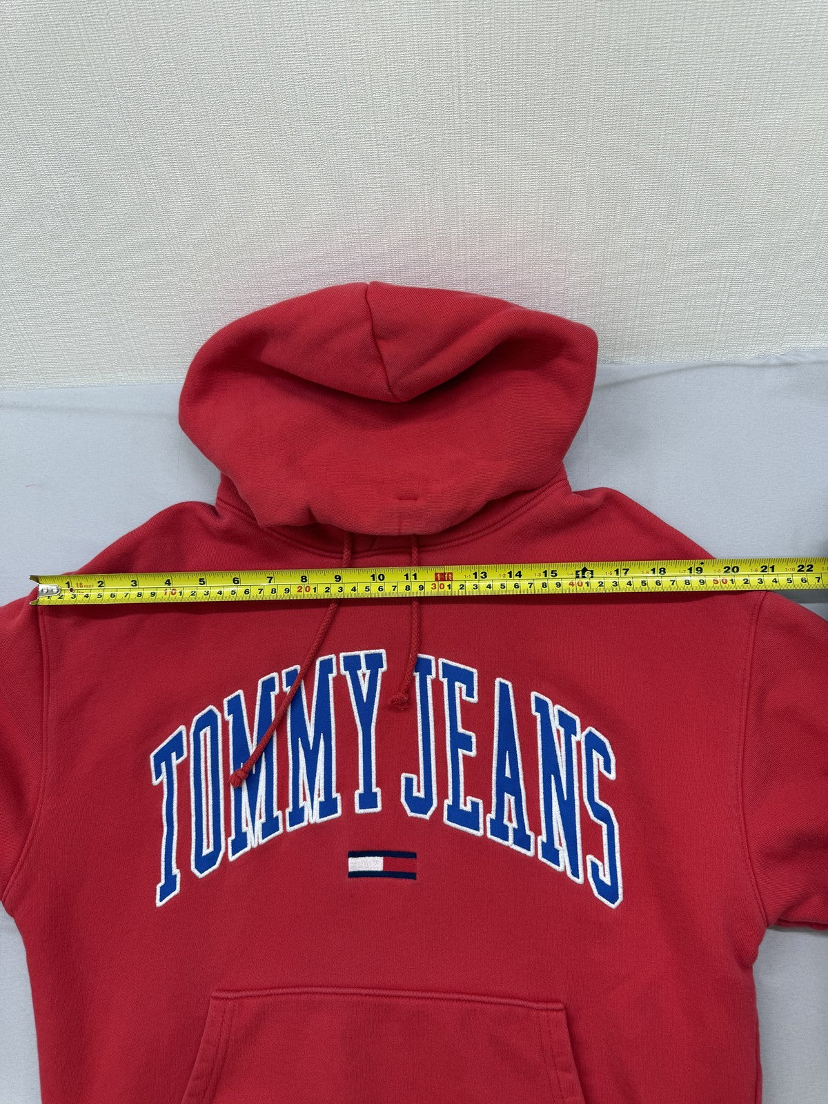 Tommy Jeans Men's Red Pullover Hoodie S French Terry Long Sleeve