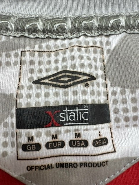 Umbro Men Red Jersey size M product image 4