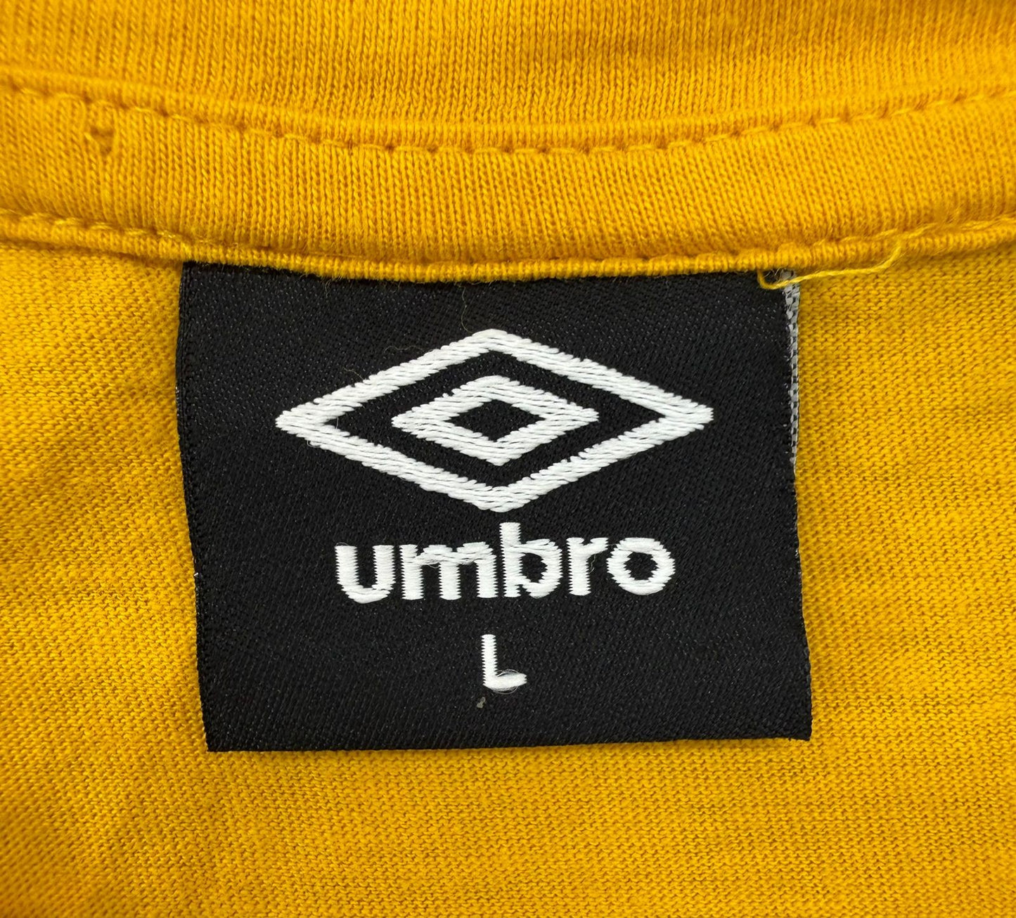Umbro Men's Yellow Cotton Short Sleeve Crew Neck T-Shirt L
