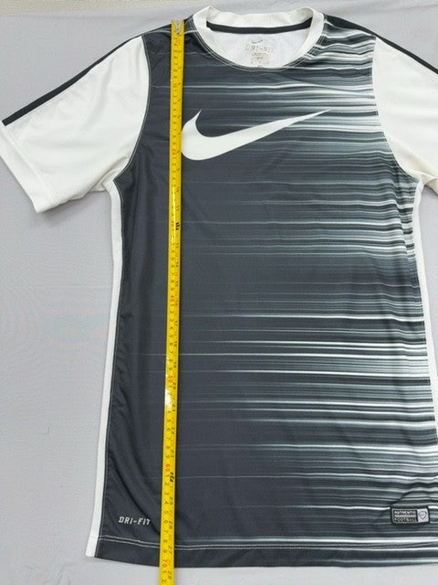 Nike Men's Black White Striped Soccer Jersey Short Sleeve Slim Fit Dri-FIT