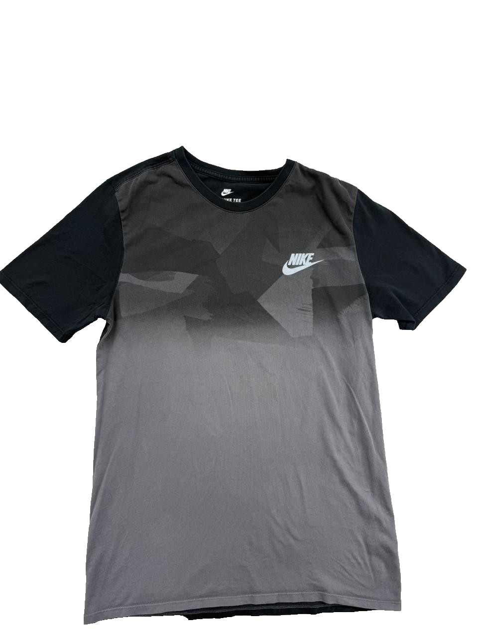 Nike The Nike Tee Gray Gradient Athletic Fit M Short Sleeve Cotton Tee