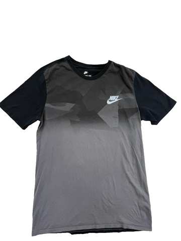 Nike The Nike Tee Gray Gradient Athletic Fit M Short Sleeve Cotton Tee
