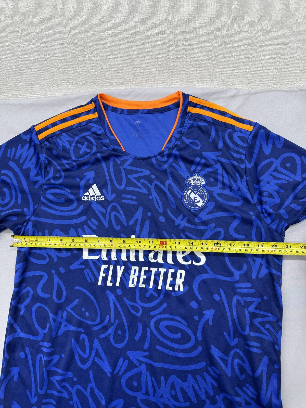 Adidas Real Madrid Graffiti Jersey XL Victory Blue 2021 PRIMEGREEN