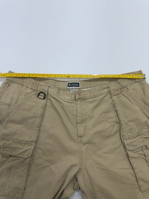 Columbia Men Shorts size XXL product image 8