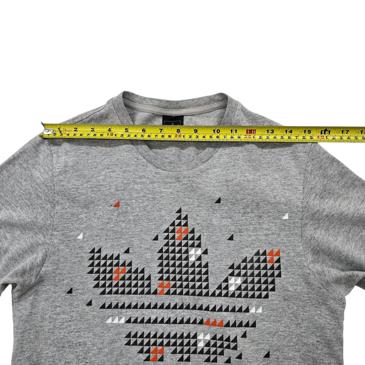 Adidas Men's Gray Cityscape Geometric Graphic T-Shirt Size S