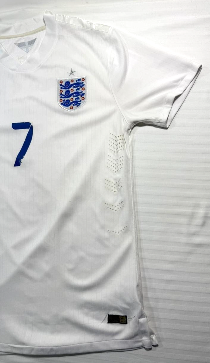 Nike England Home Football Shirt Jersey #7 Wilshere Men's World Cup - Size M