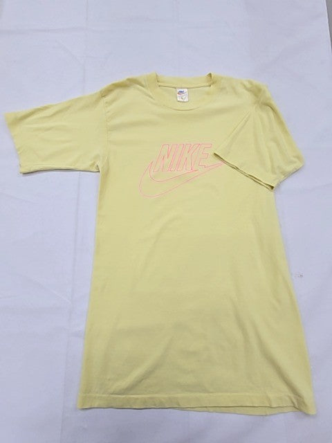 Vintage Nike Men's Yellow T-Shirt – Size L, Logo, Crew Neck